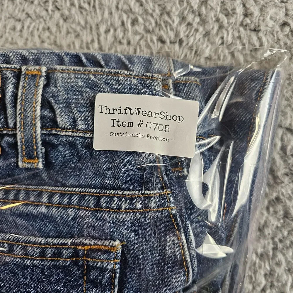 Vintage Levis 545 Jeans Mens 32x31* Blue Denim Loose Tapered Copper Tag 90s USA